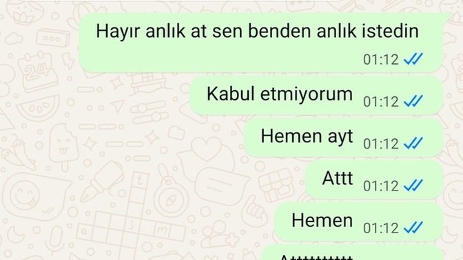 Çocuğa bunları yaptım diye beni engelledi haklı miiii?