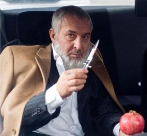 Kurtar vadisin de en çok sevdiğiniz favori karakteriniz kim?