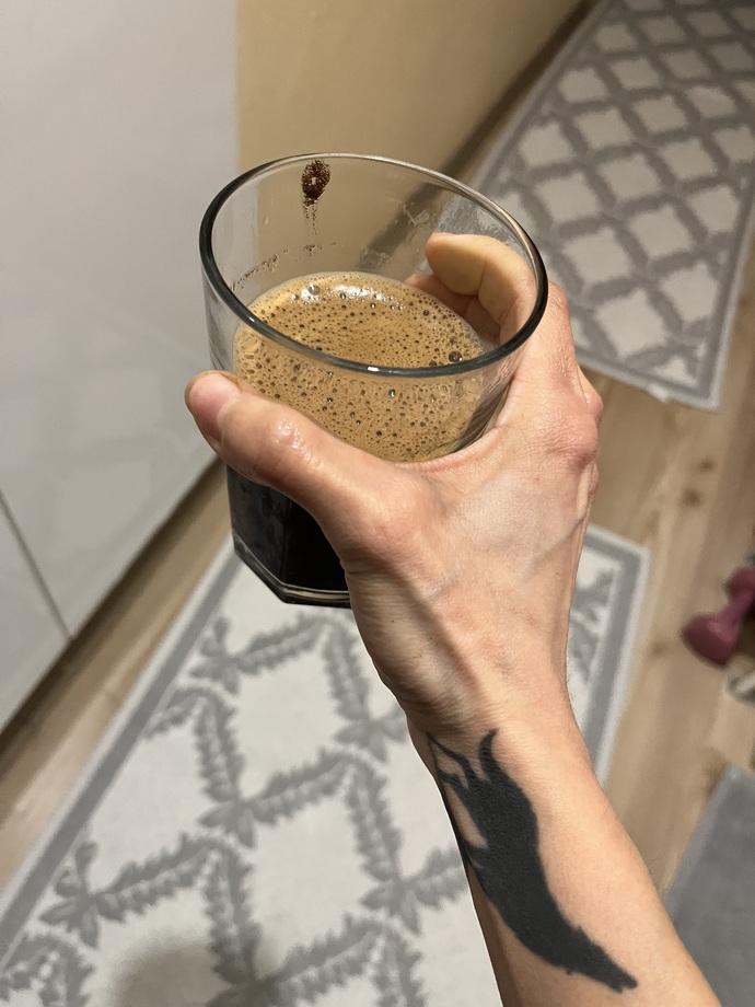 Yağışlı İzmir sabahından günaydın kahveyle ayılmaya çalışanlar burada mı ☕️?