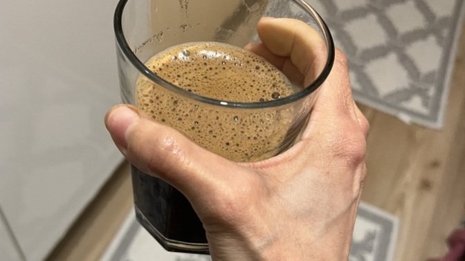 Yağışlı İzmir sabahından günaydın kahveyle ayılmaya çalışanlar burada mı ☕️?