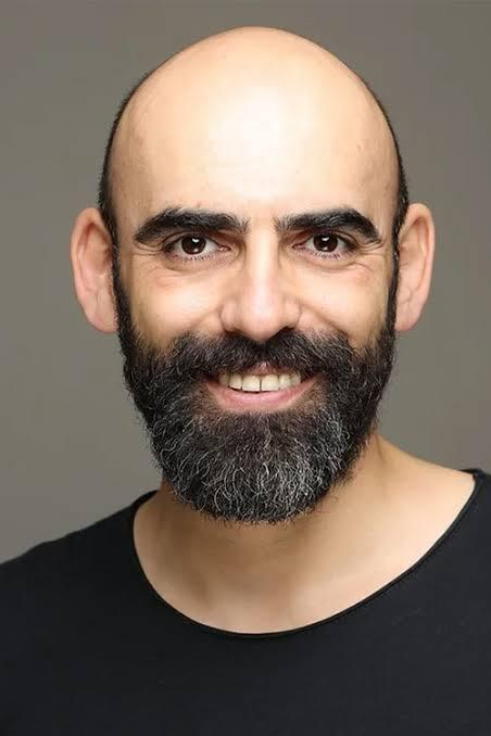 Şiir seven erkek, kızların gözünde ılık ve itici midir 😅 ?
