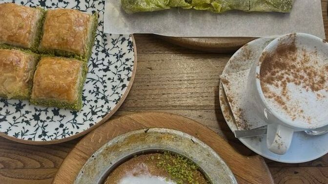 Künefe, katmer , baklava hangisini tercih eder siniz?