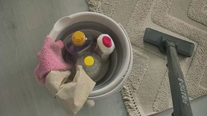 Sizde eski kıyafetlerinizi yer bezi yapar mısınız?