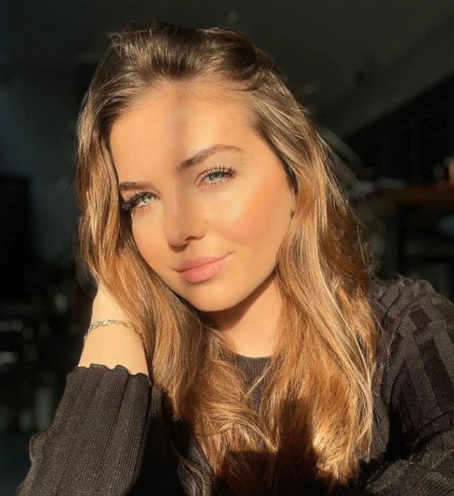 Gizem Güven mi Cansu Demirci mi daha güzel, sizce hangisi öne çıkıyor?