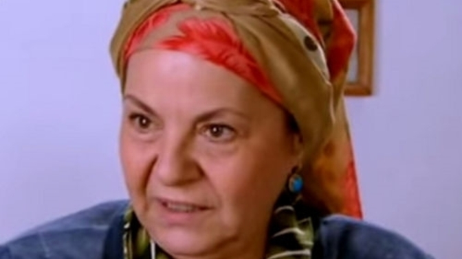 Kadınlar güçlü olup biz erkeklerle eşit oldular ama hâlâ kaynana terörünü bitiremediler. Peki ama neden?