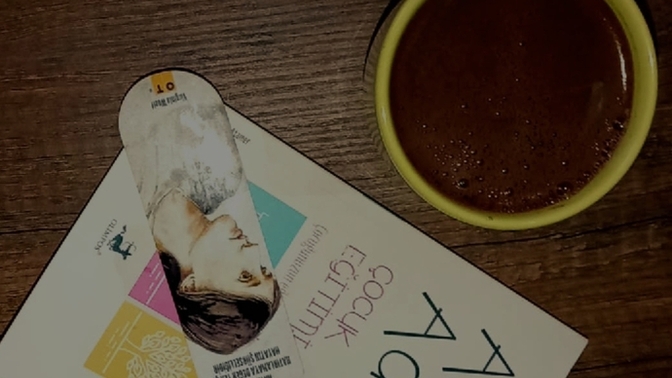 Kitap okumayı gerçekten sevenler burada mı, en sevdiğiniz tür hangisi 😎?