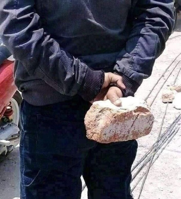 Her gün duş alan birisi kirli midir?