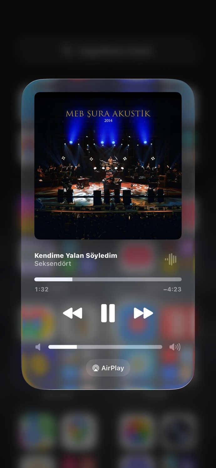 Şu an hangi müziği dinliyorsun?