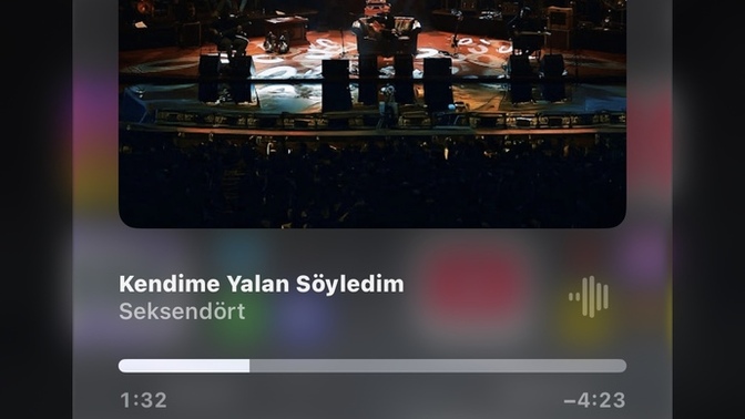 Şu an hangi müziği dinliyorsun?