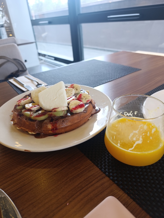 Waffle da sevmem aslında ama bedava olunca :))