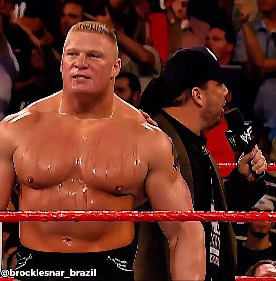 WWE en sevdiğiniz beğendiğiniz güreşçi hangisi ?