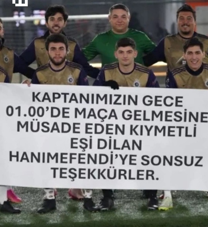 Eşiniz ya da sevgiliniz gece 01.00’de halı saha maçına gitse izin verir misiniz 😄?