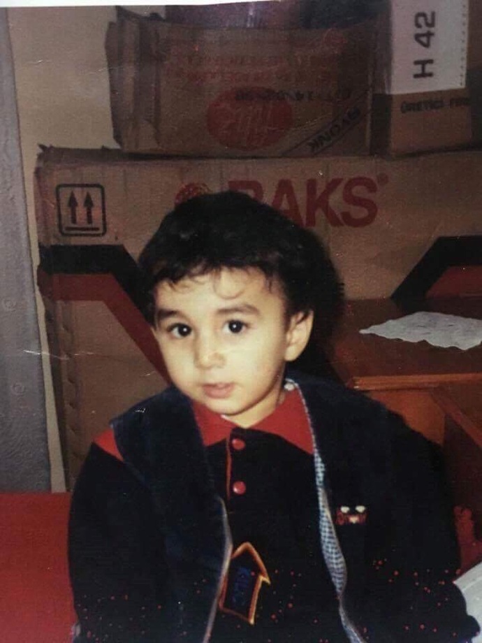Küçüklük resminizi yollayın bakalım hangimiz daha hızlıymış?