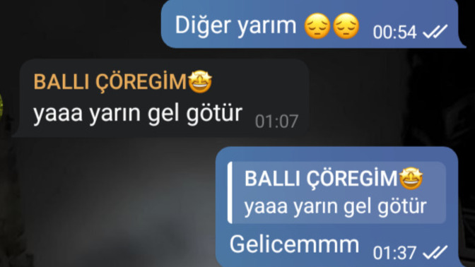 Kulaklıkla mı yoksa yüksek sesle mi müzik dinlemek daha güzel sizin içinn?