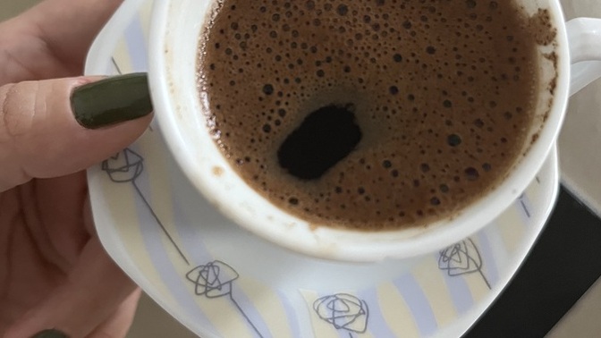Arkadaşım bana kahve yapmış içer misiniz?