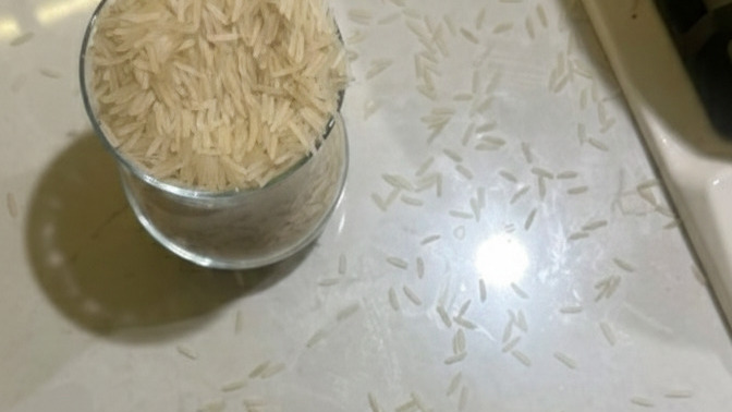 Birileri sizi izlerken eliniz ayağınız birbirine dolaşır mı?
