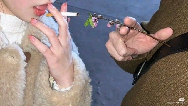 Sürekli fotoğraf paylaşmak ilgi ihtiyacı mı?