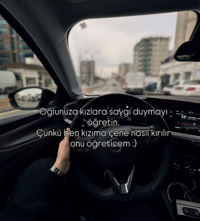 kesinlikle ben kızımıı belirli bir yaştan sonra dövüşe göndericem❤️ bütün kadınların ihtiyacı olan bişey.