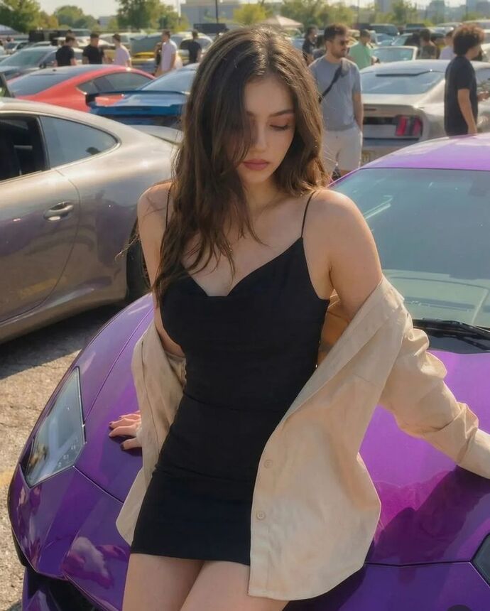 Dağınık saç modeli kadınlara mı daha çok yakışıyor erkeklere mi?
