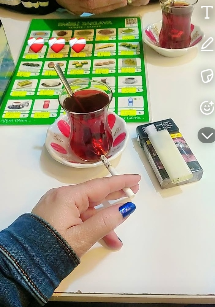 Yemek siparişi verirken karar verme sürecin hükümet kurma çalışması kadar  uzun sürüyor mu?