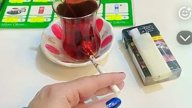 Yemek siparişi verirken karar verme sürecin "hükümet kurma çalışması kadar " uzun sürüyor mu?