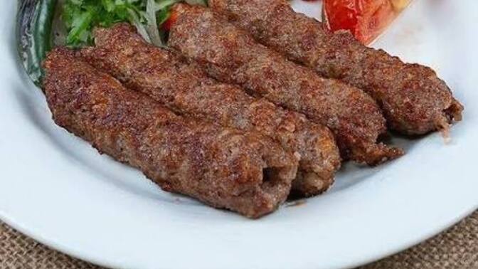 Acılı kıyma kebabı sever misin?