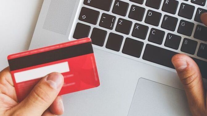 İnternet üzerinden alışveriş yaparken, ikinci el ürünleri tercih eder misiniz?