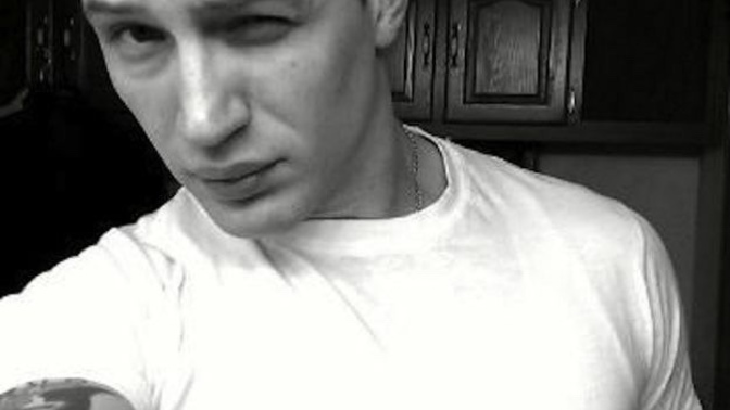 Ne diyo bu Tom hardy?