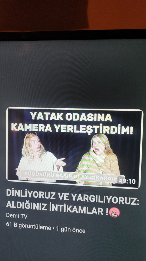 YouTubeda en sıkı takipçisi olduğunuz kanallarda ilk 3 sıralamanız nedir (Türkçe)?