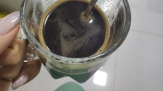 Hellouuu gününüz nasıl geçiyor? benim çok yorucu kahve aldım kendime geleyim bi afiyet olsun alırımmm?