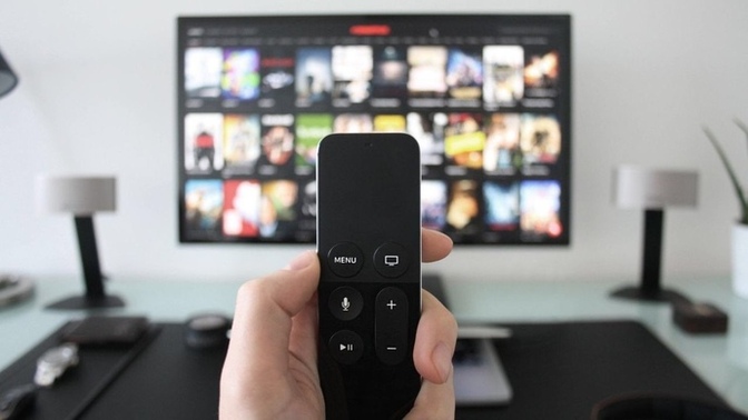 Sabaha kadar izlediğiniz dizi/film oldu mu?
