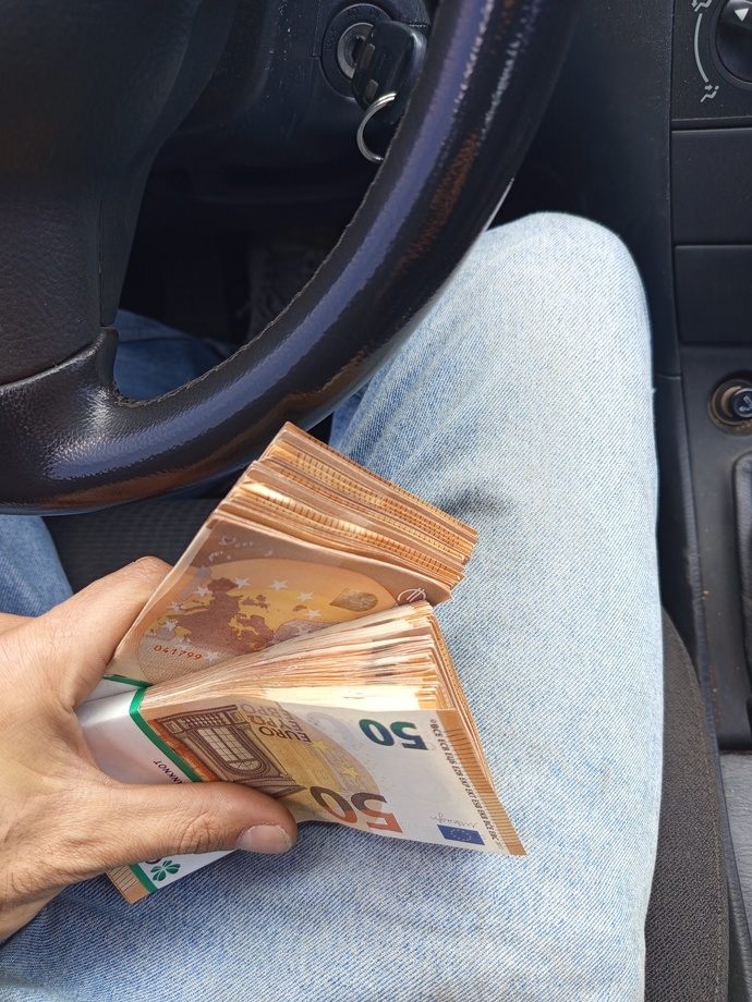 Sence burada kaç Euro var 😉🫵?