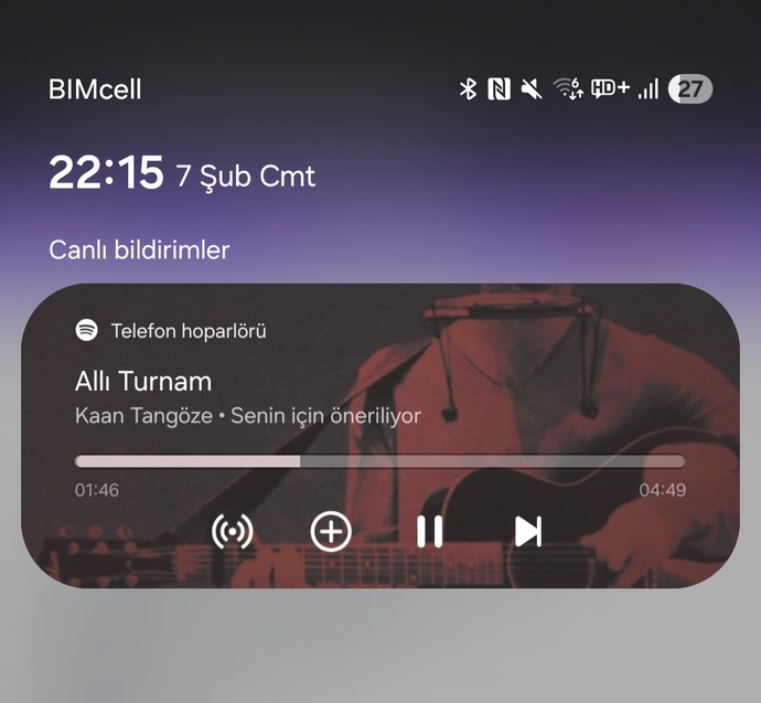 Tam şu an hangi şarkıyı dinliyorsunuzzz?