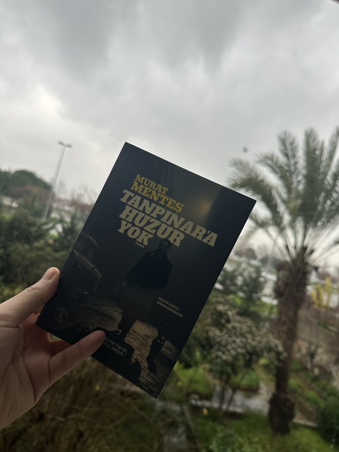 Yağmurlu bir pazar gününe kitap önerisi bırakır mısınız?