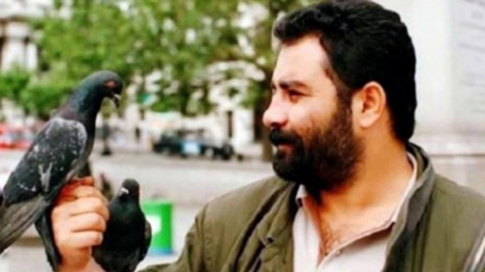 Güzelim ama neden sevgilim olamıyor?
