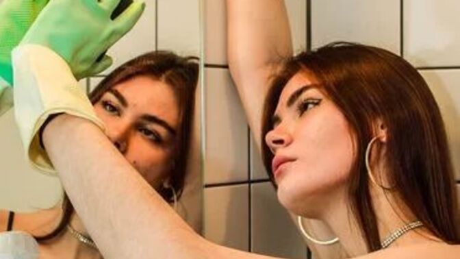 Banyo temizliğinde en çok hangi alan seni zorluyor? Banyo temizlemeyi seviyor musunuz?