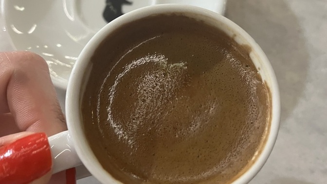 Hanginize akşam kahvesi ısmarlayayım?