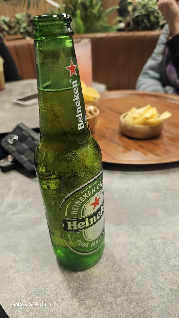 Cafe tarzı mekanlarda, ilk içecek tercihiniz genelde ne oluyor?