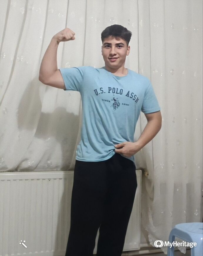 Erkek kuzen, erkek kardeş, abi kas gösterip övülmeyi bu kadar mı seviyor sizde de durum böyle mi?