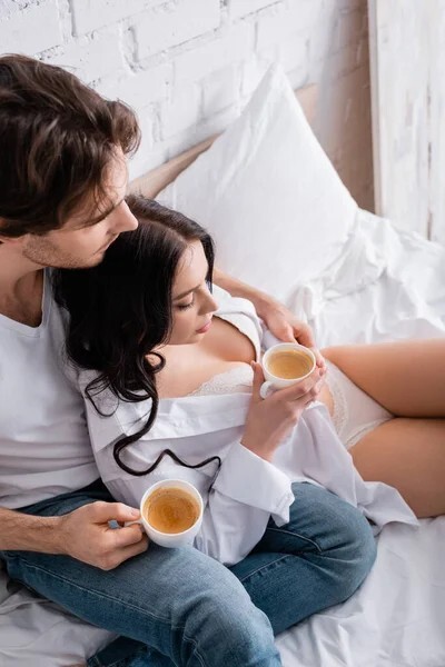 Benimle nerde kahve içmek isterdiniz?