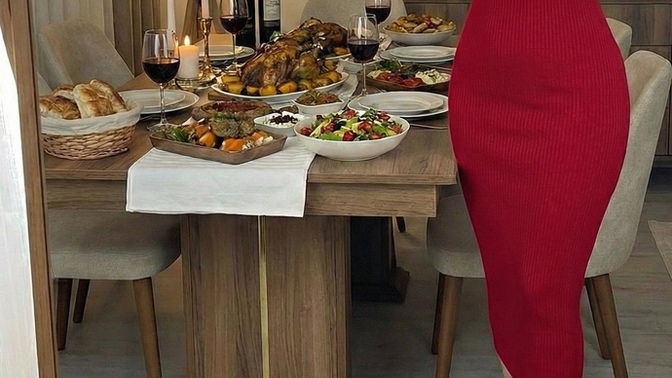 Bazı kapalı giyinenler açık giyinen kadınlardan çok daha güzel değiller mi?