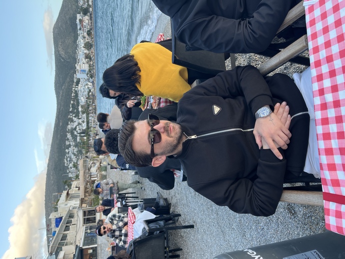 Hangisini paylaşmalıyım sizce?