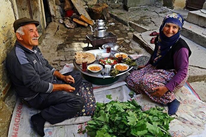 “Azıcık aşım, ağrısız başım” diyenlerden misiniz, yoksa sofram dolu olsun mu dersiniz?