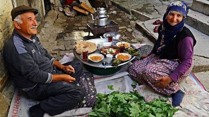 “Azıcık aşım, ağrısız başım” diyenlerden misiniz, yoksa sofram dolu olsun mu dersiniz?