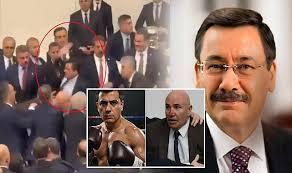 Osman Gökçekin Mahmut Tanala yumruk atması hakkındaki düşünceleriniz neler?