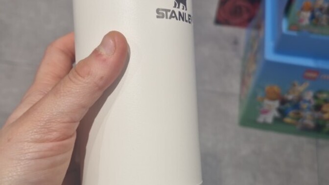 Stanley termosun bu modeli iyi mi, gerçekten 8 saat sıcak tutuyor mu?