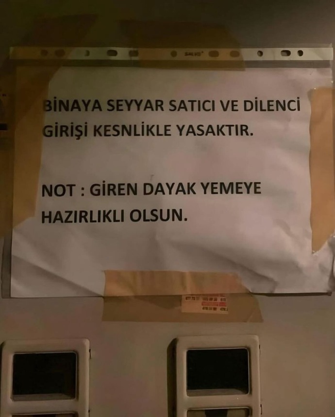 Kapıya gelip zile basan dilencilere para veriyor musunuz yoksa kapıyı açmıyor musunuz?