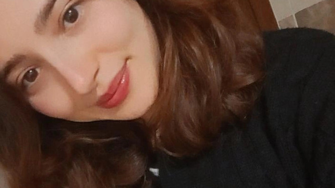 Kızlar sizce bana en çok hangi saç rengi yakışır, esmer mi sarı mı olsun?