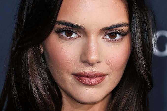 Kendall Jenner neden aşırı abartılıyor?