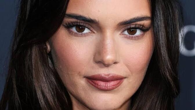 Kendall Jenner neden aşırı abartılıyor?